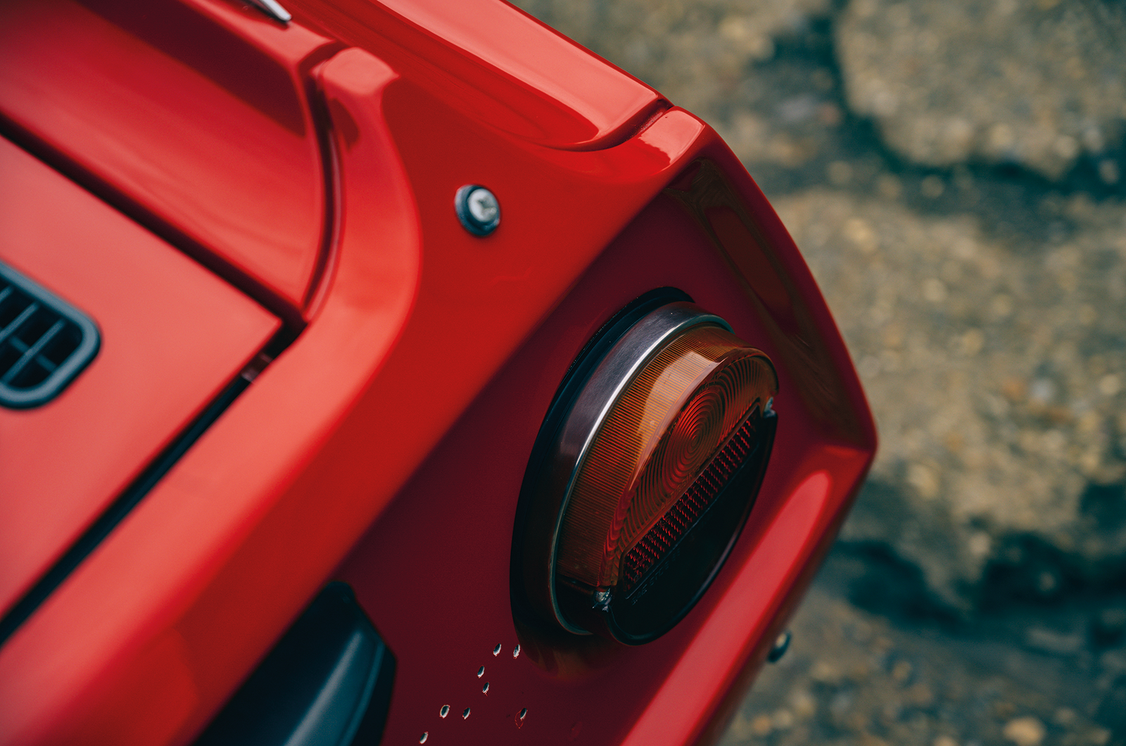 Classic & Sports Car – Lombardi Grand Prix: supercar in miniature