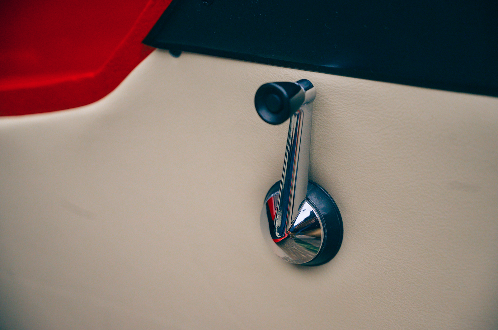 Classic & Sports Car – Lombardi Grand Prix: supercar in miniature