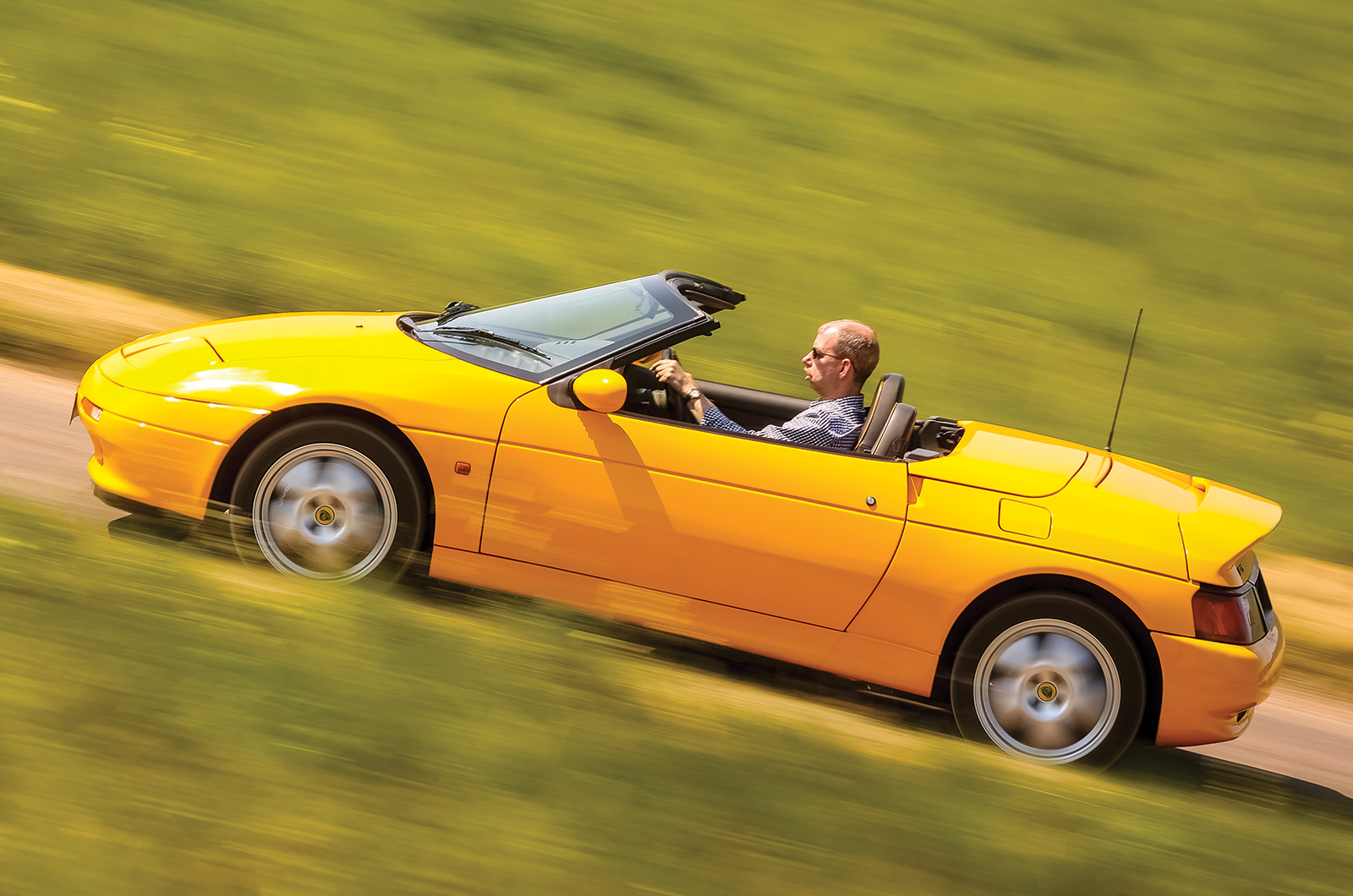 Classic & Sports Car – Buyer’s guide: Toyota MR2 Mk2