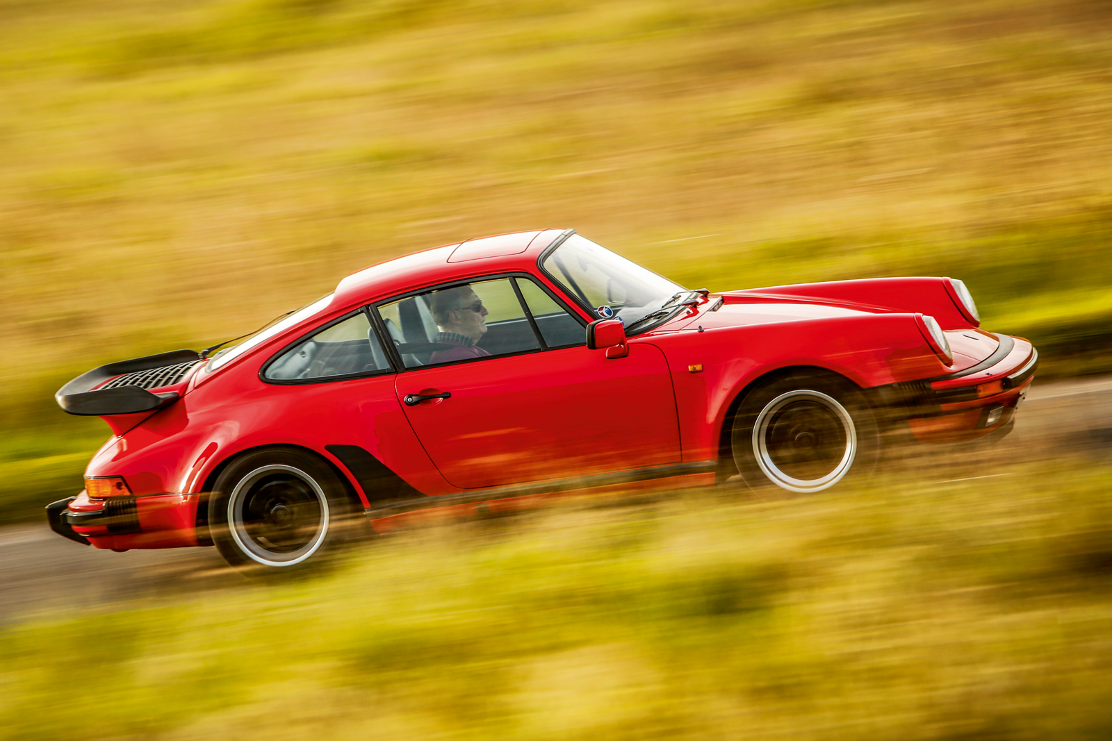 Classic & Sports Car – Wild bunch: Saab 99 vs Porsche 911 vs BMW 2002