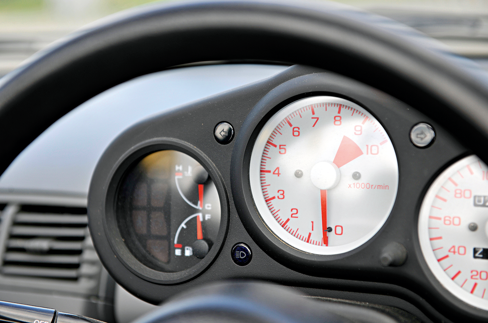 Classic & Sports Car – Tiddlers on test: Suzuki Cappuccino vs Honda Beat