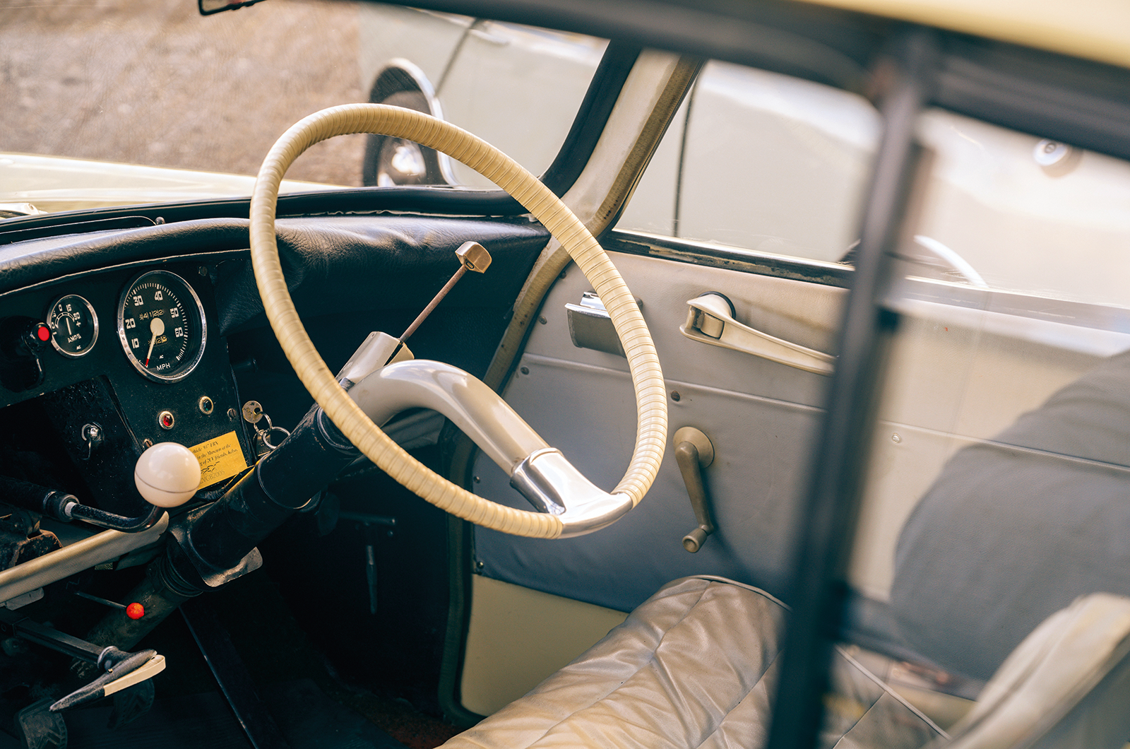 Classic & Sports Car – Wolseley Hornet vs Citroën Bijou: compacts with class