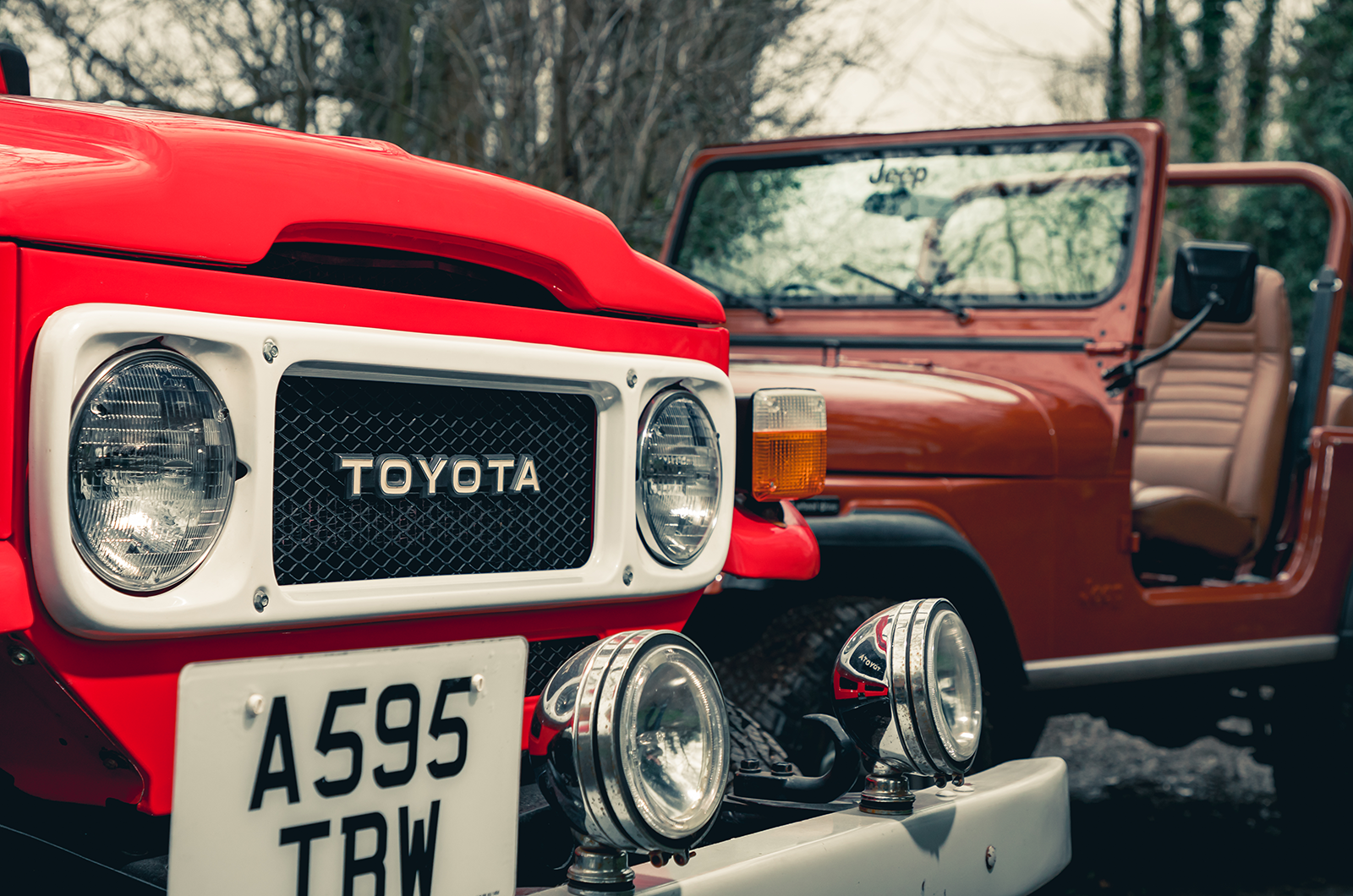 Classic & Sports Car – En vogue off road: Jeep CJ-7 vs Toyota FJ40