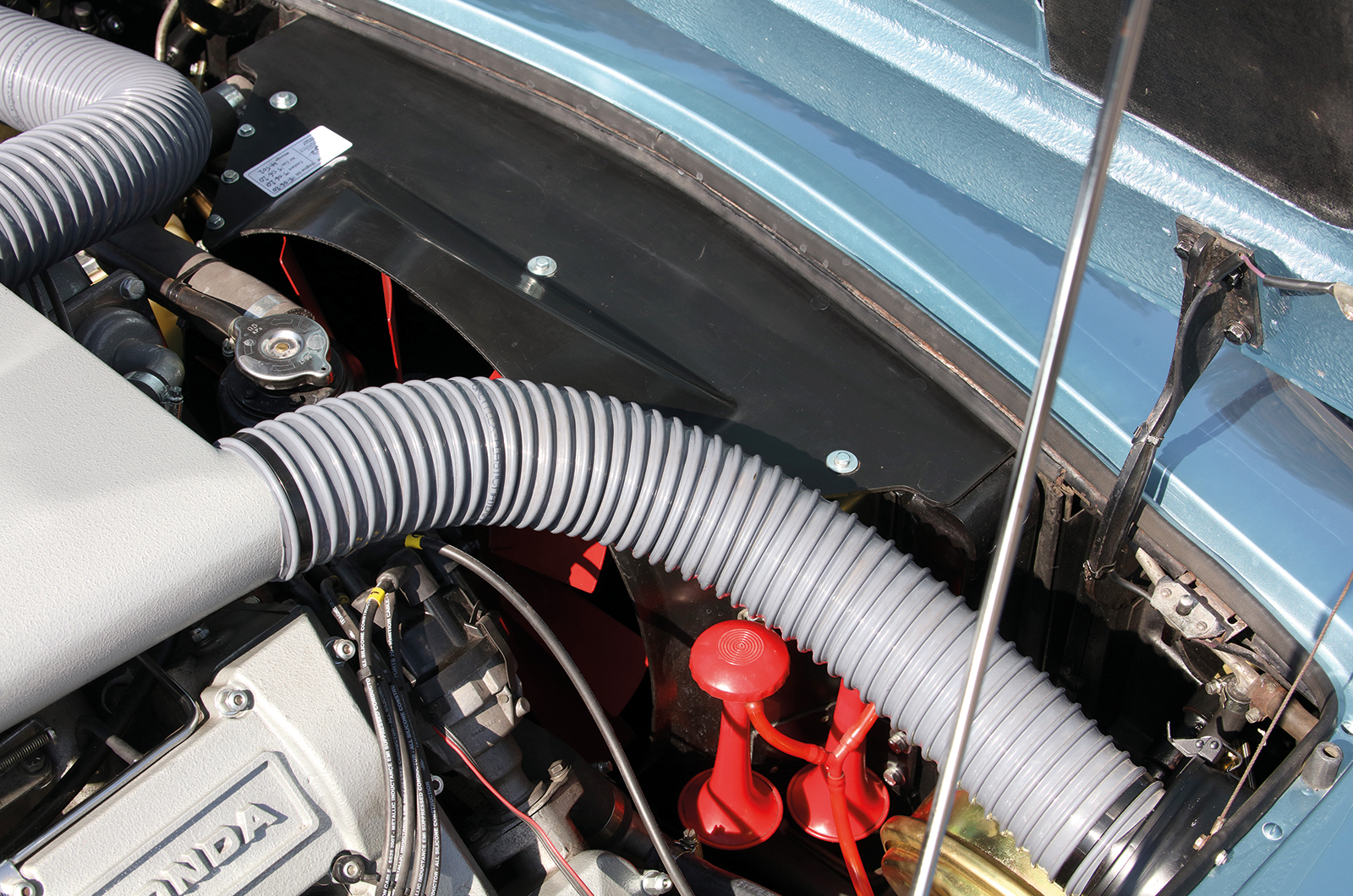 Classic & Sports Car – Buyer’s guide: Aston Martin V8/Vantage