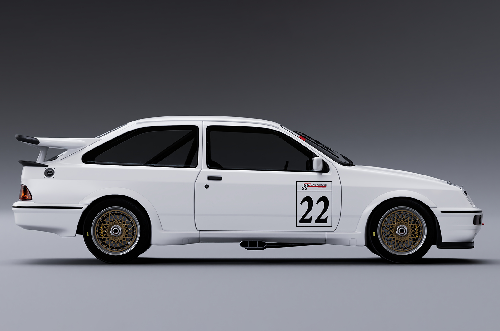 Classic & Sports Car – Andy Rouse’s BTCC Ford Sierra R500 reborn