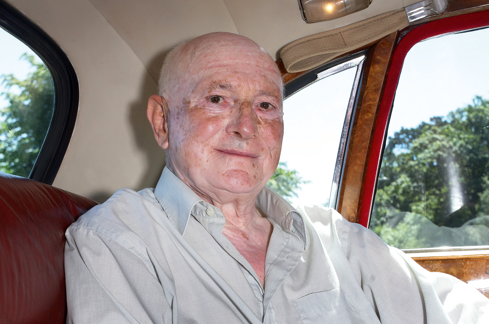 Classic & Sports Car – Buyer’s guide: Daimler Majestic