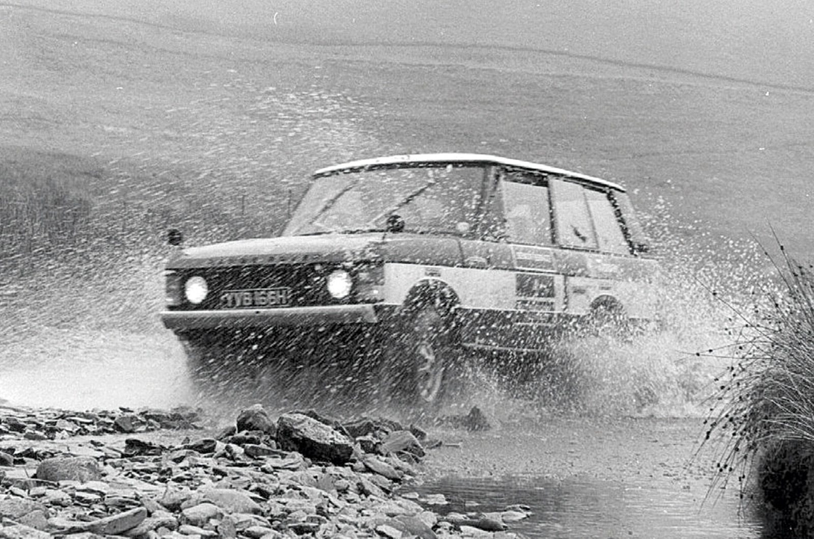 Classic & Sports Car – Flat-out in a unique rally Range Rover