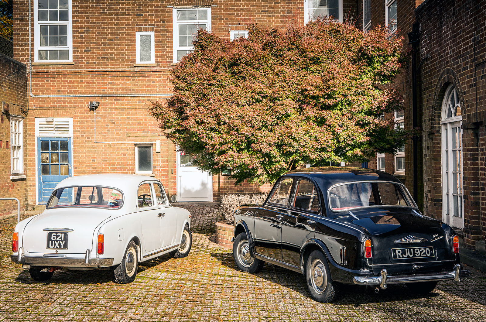Classic & Sports Car – Quality street: Riley One-Point-Five vs Lancia Appia