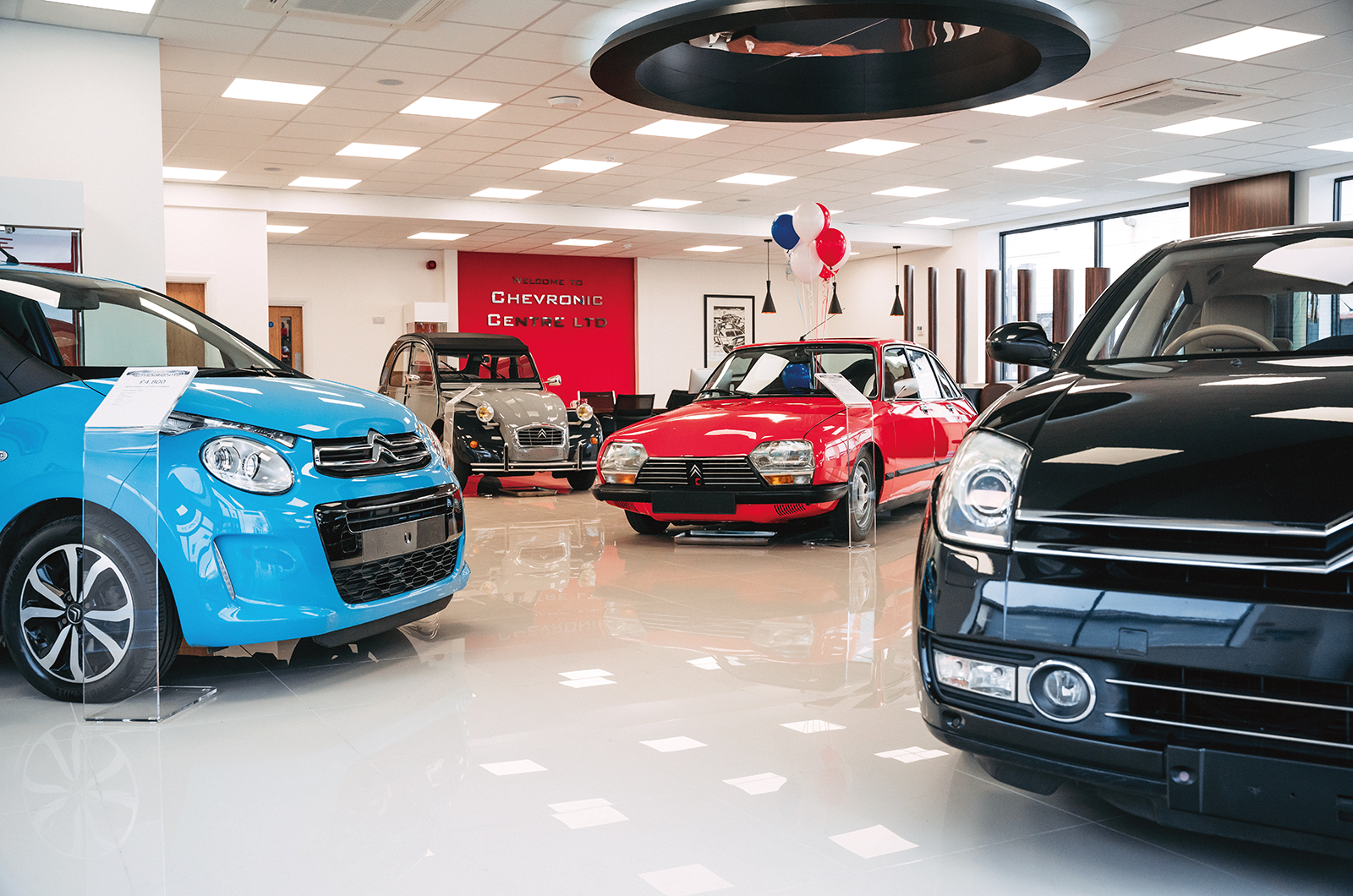 Classic & Sports Car – The specialist: The Chevronic Centre