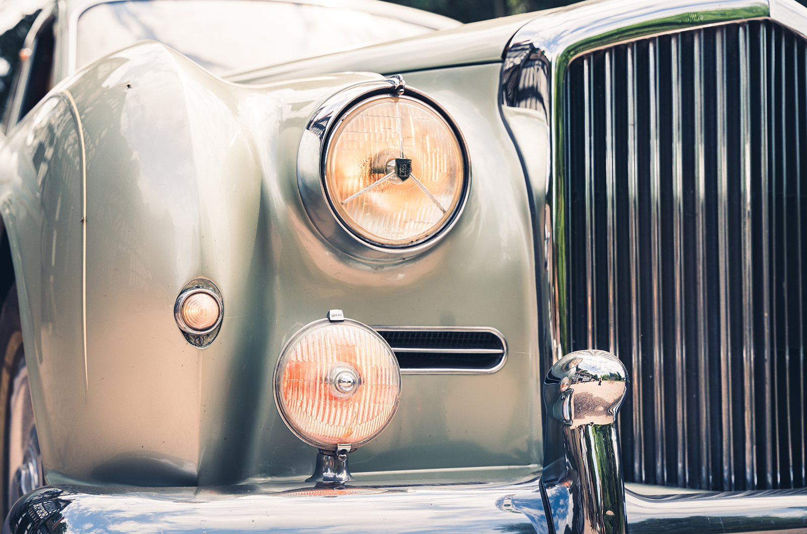 Classic & Sports Car – Young at heart: restoring a Bentley S1 Continental