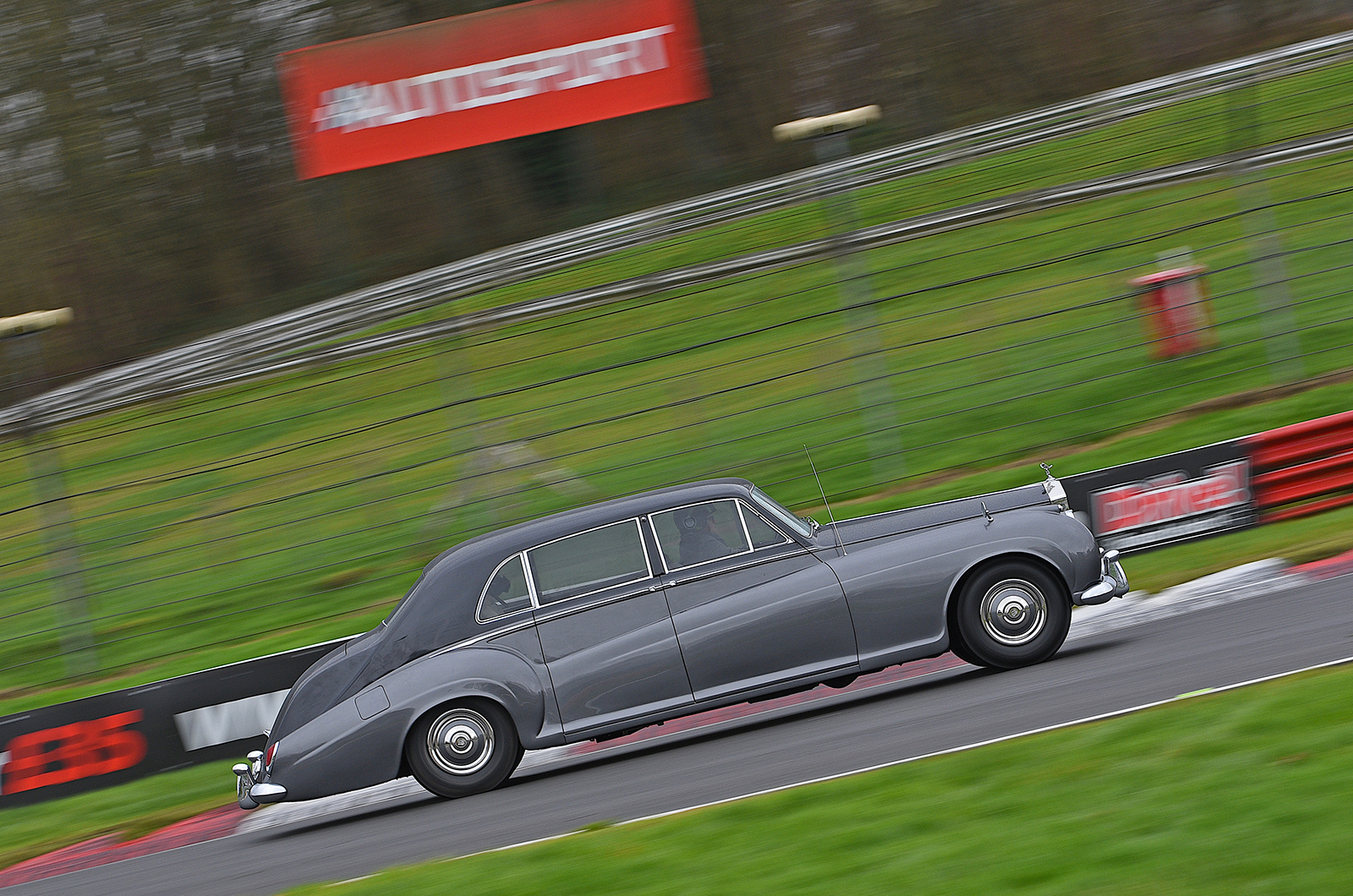 Classic & Sports Car – Classic Rolls-Royce sets electric lap record