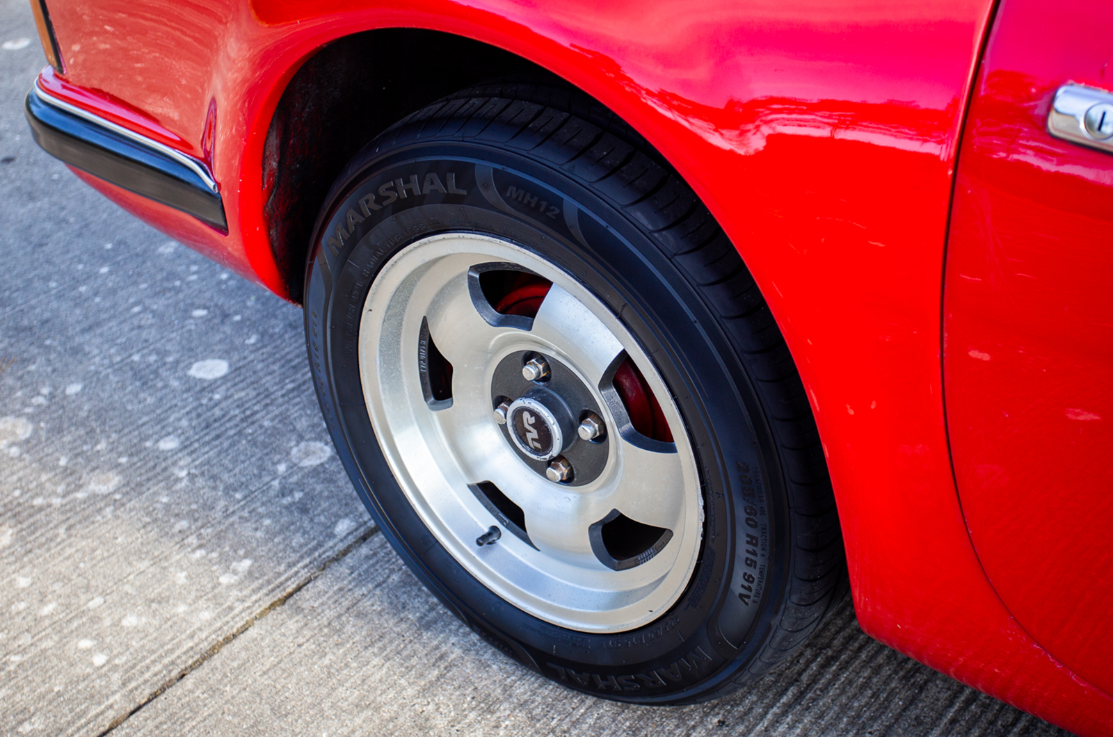 Classic & Sports Car – Win this classic TVR and raise money for Ukraine