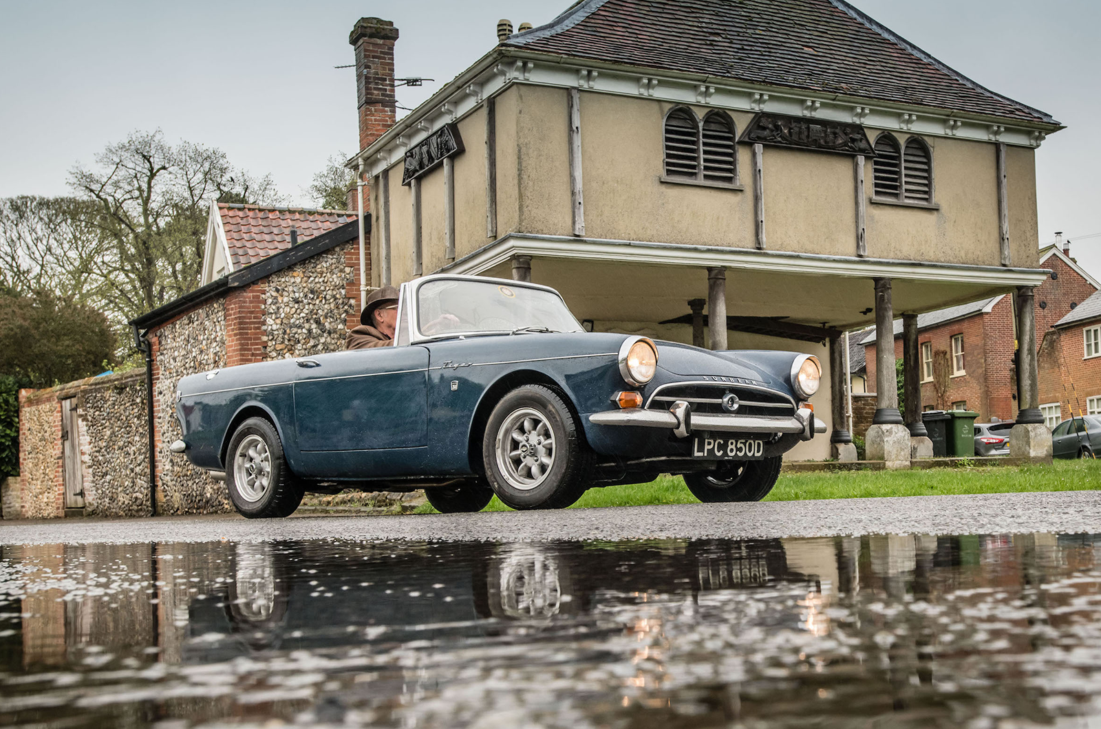 Classic & Sports Car – Also in my garage: a tank engine