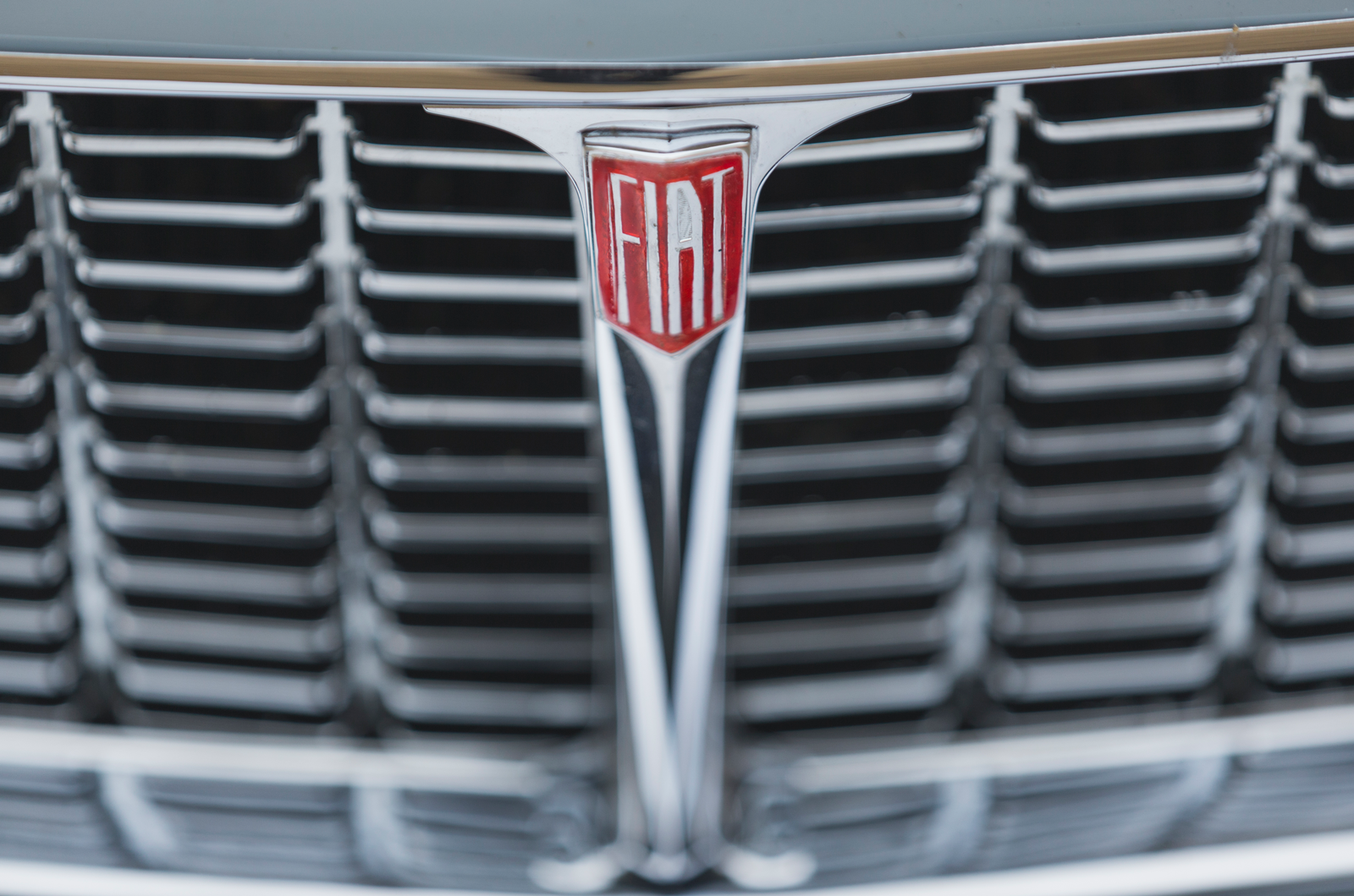 Pretty little things: Alfa Romeo Giulia Spider Veloce vs Fiat-Osca 1500S Cabriolet