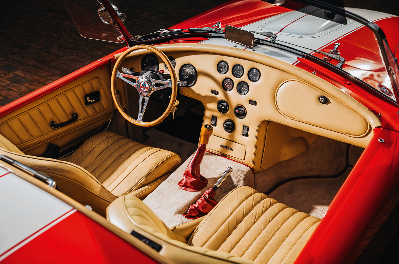 Classic & Sports Car – Cobra: the beat goes on