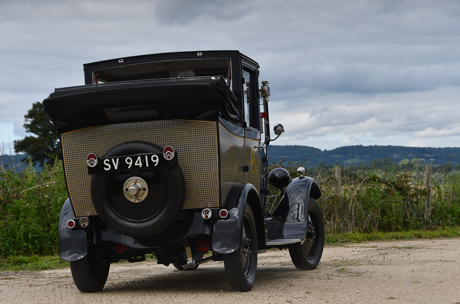 Classic & Sports Car - Citroën B12 taxi: my fare landaulet