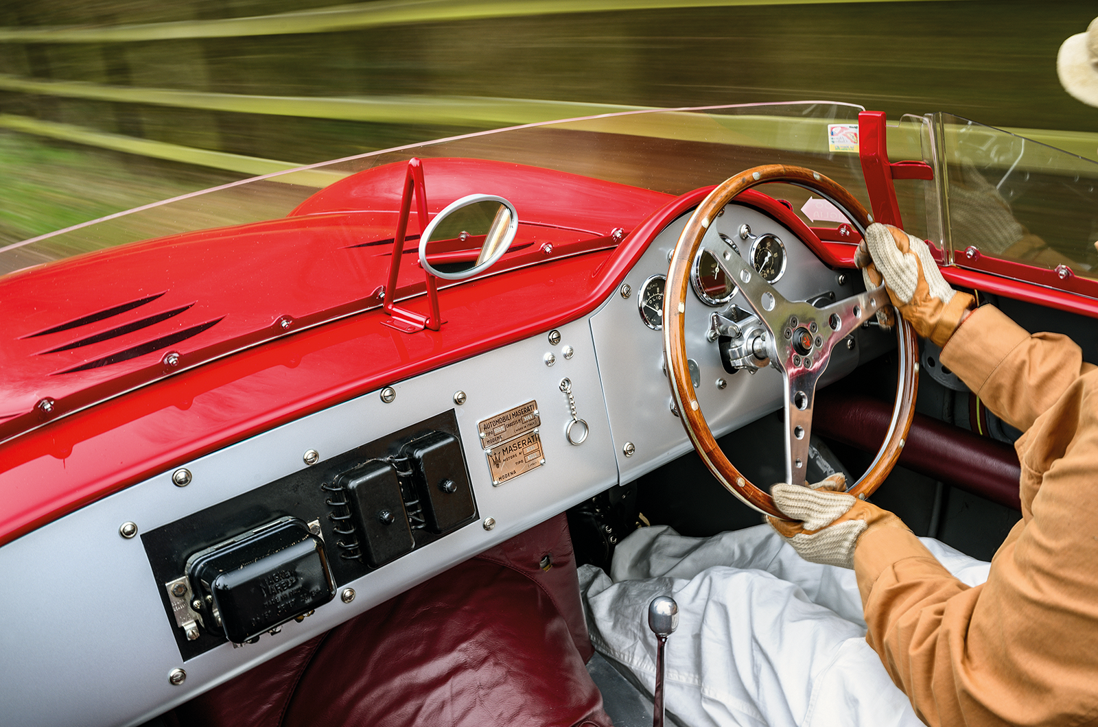 Classic & Sports Car - Maserati 300S: in Fangio’s footsteps
