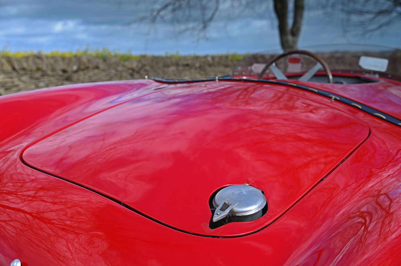 Classic & Sports Car - Osca MT4: little red roadster