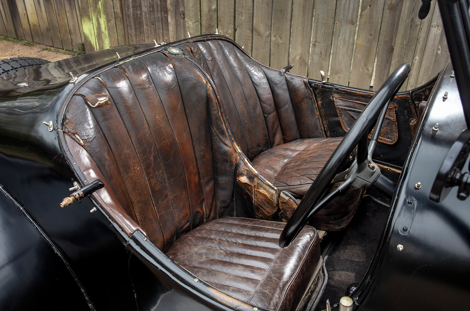 Classic & Sports Car - Bentley Super Sports: high-speed commute