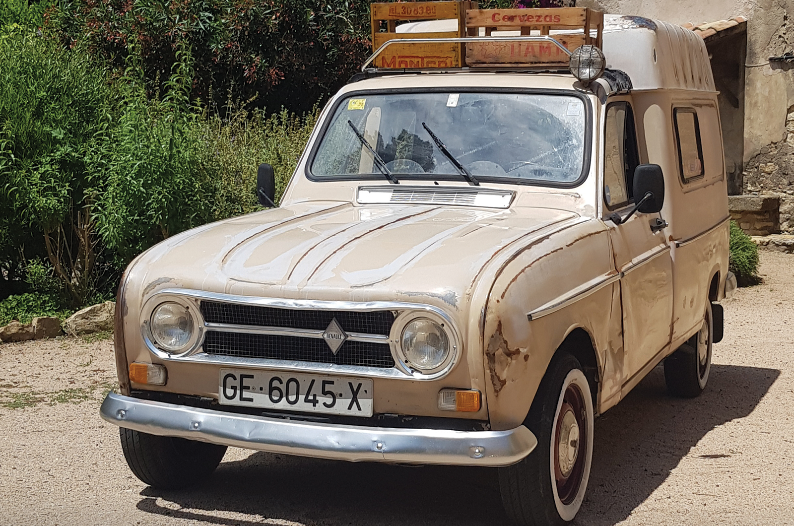 Your classic: Renault 4 F6 Fourgonnette