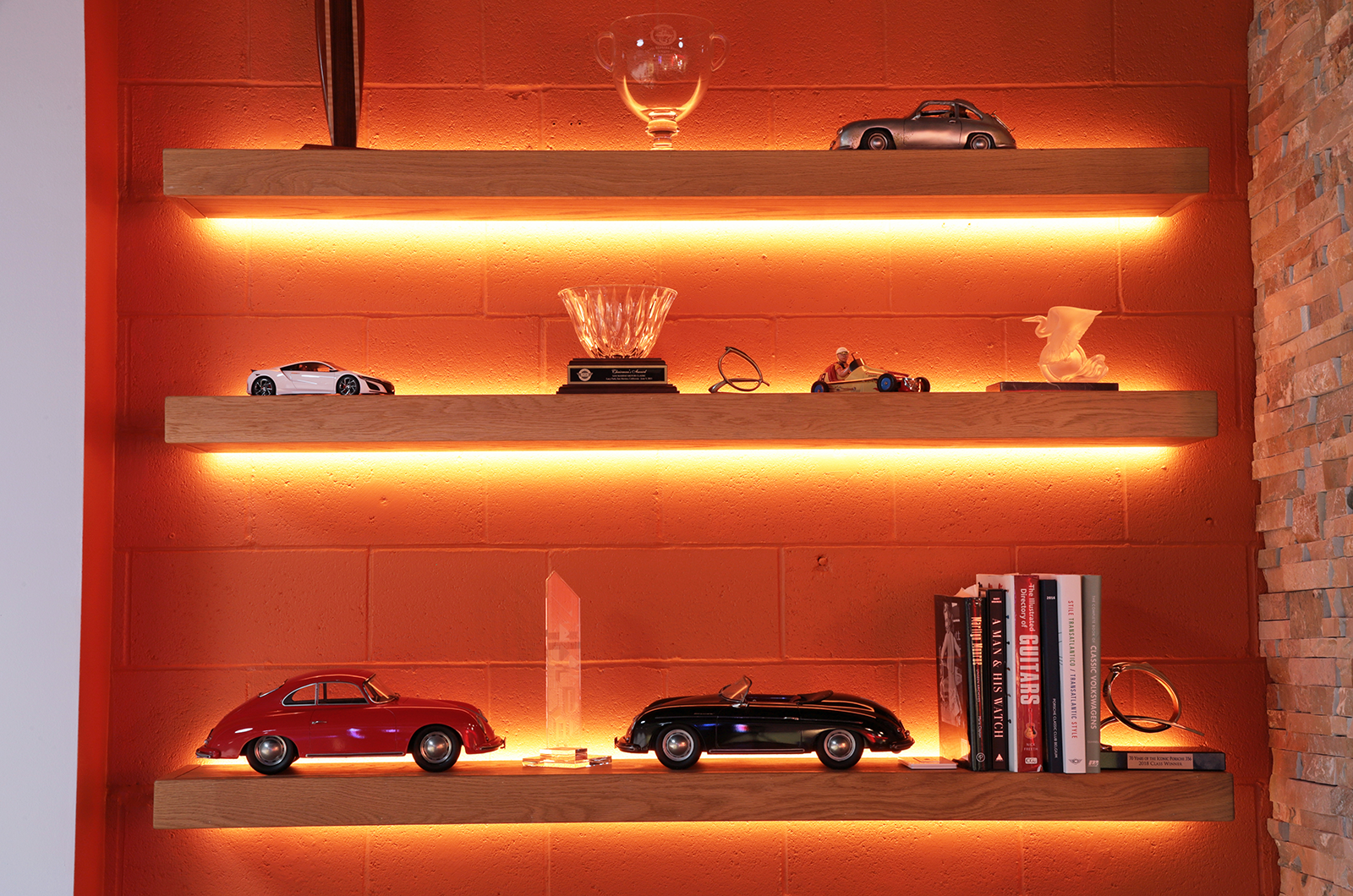 Classic & Sports Car – Also in my garage: classic car condominium