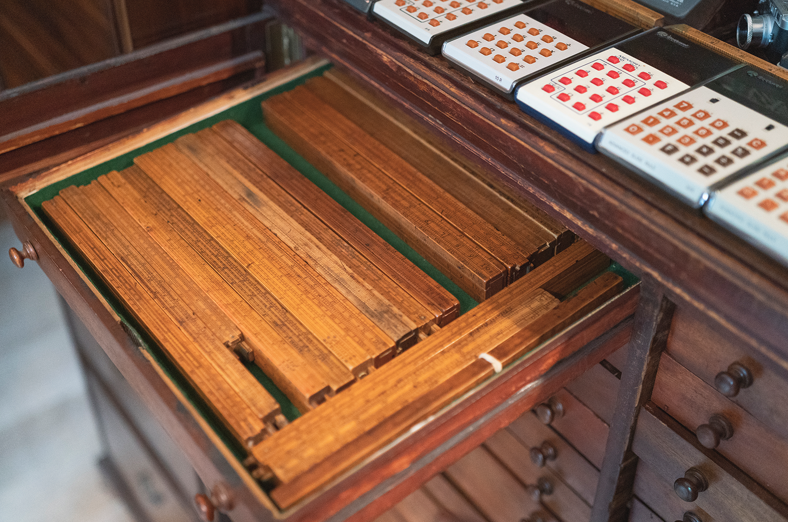 Classic & Sports Car – Also in my garage: classic cars and slide rules