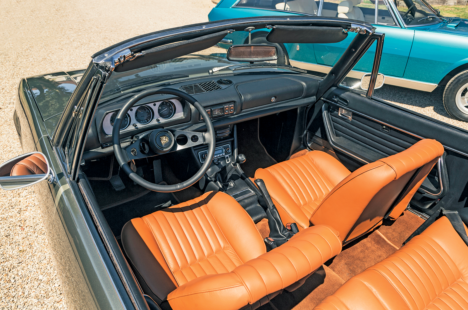 Classic & Sports Car – Peugeot 504s: Sochaux’s Pininfarina reunion