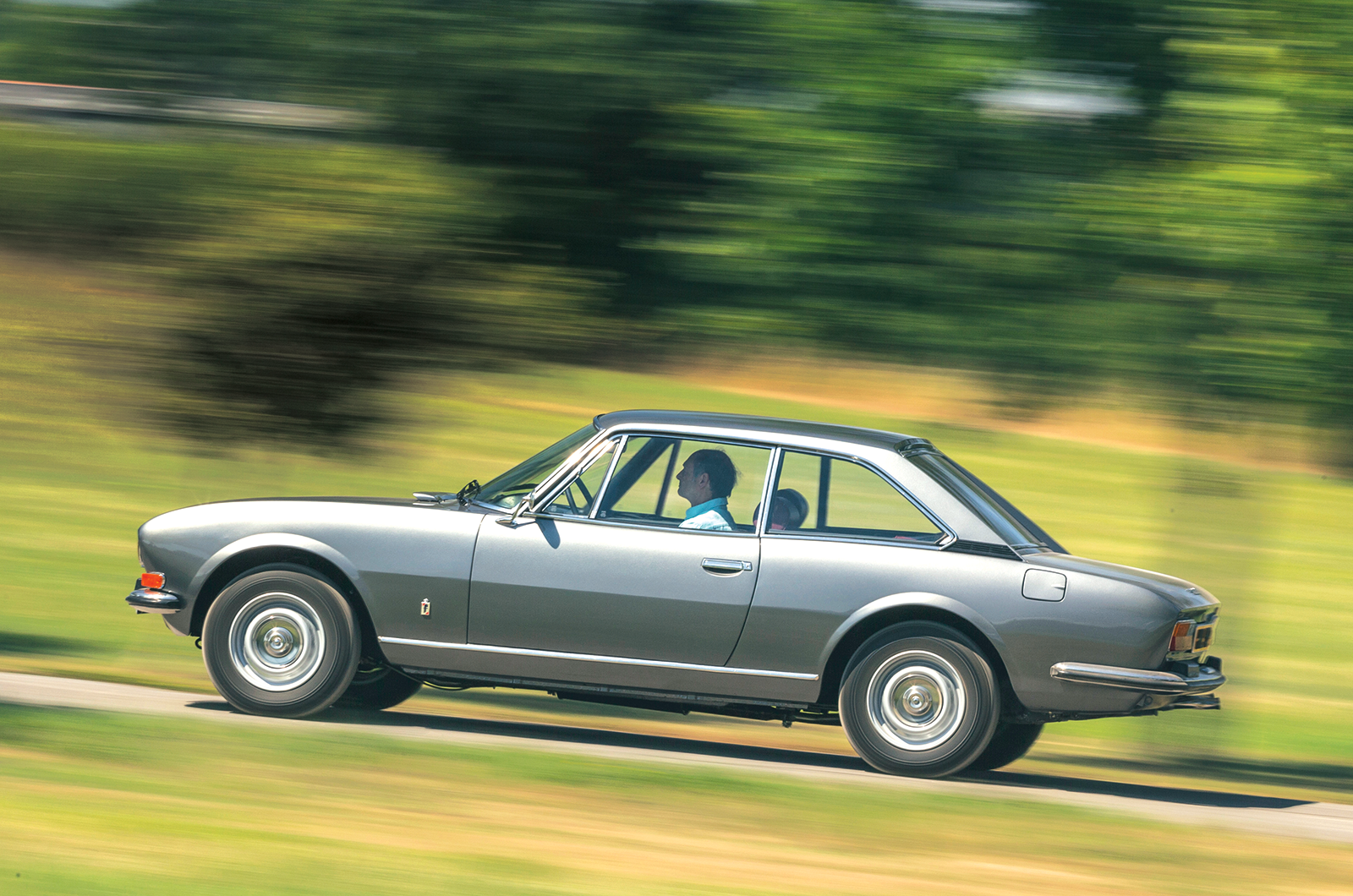 Classic & Sports Car – Peugeot 504s: Sochaux’s Pininfarina reunion