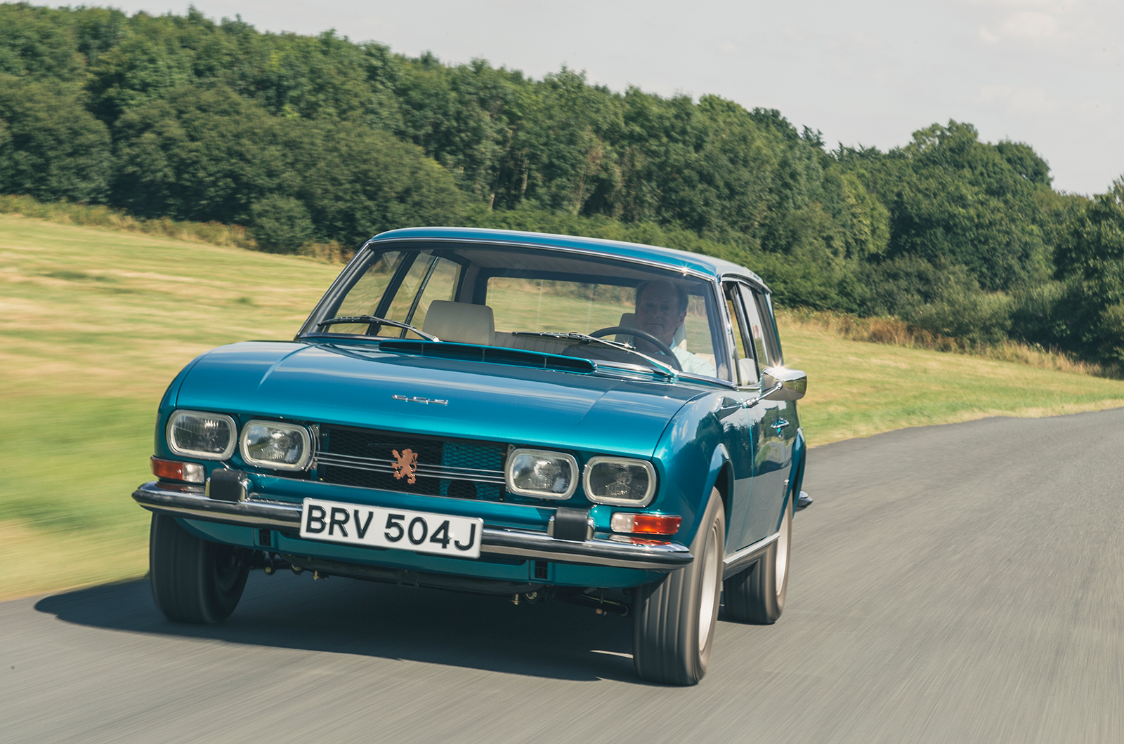 Classic & Sports Car – Peugeot 504s: Sochaux’s Pininfarina reunion
