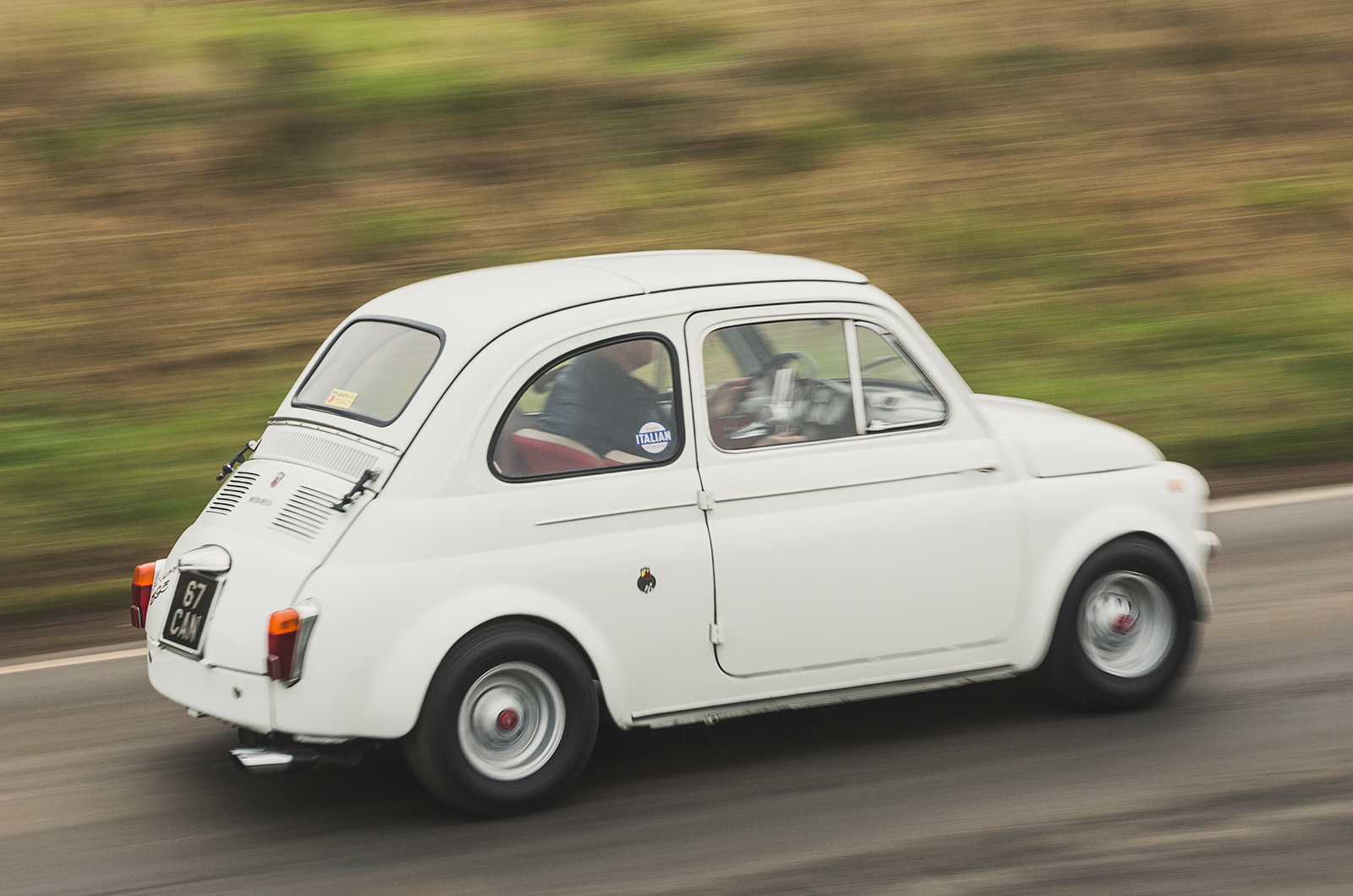 Classic & Sports Car – Abarth 695 SS vs Giannini 500TV: baby dragons