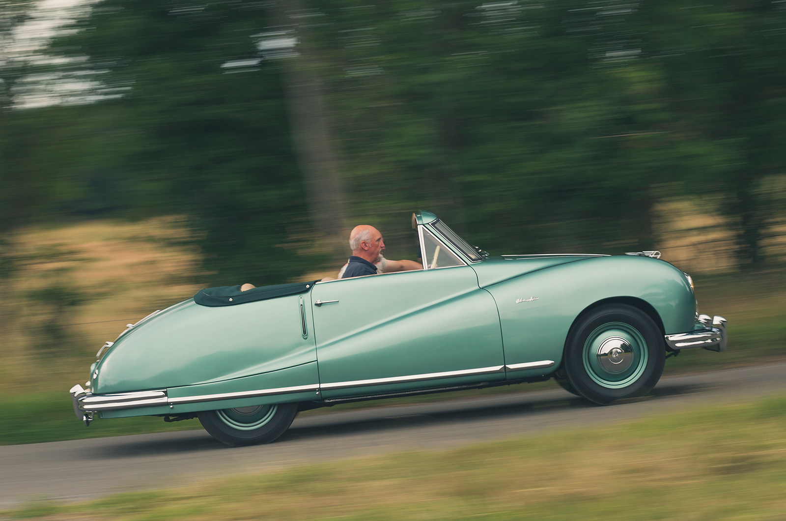 Classic & Sports Car – Austin A90 Atlantic: one for the album