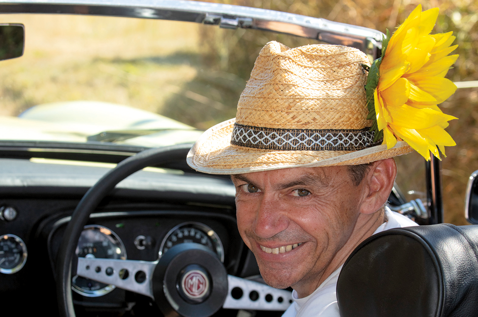 Classic & Sports Car – Buyer’s guide: MGB roadster