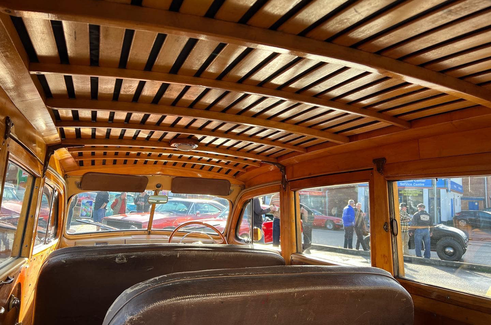 Classic & Sports Car – Your classic: Ford V8 Super Deluxe woodie