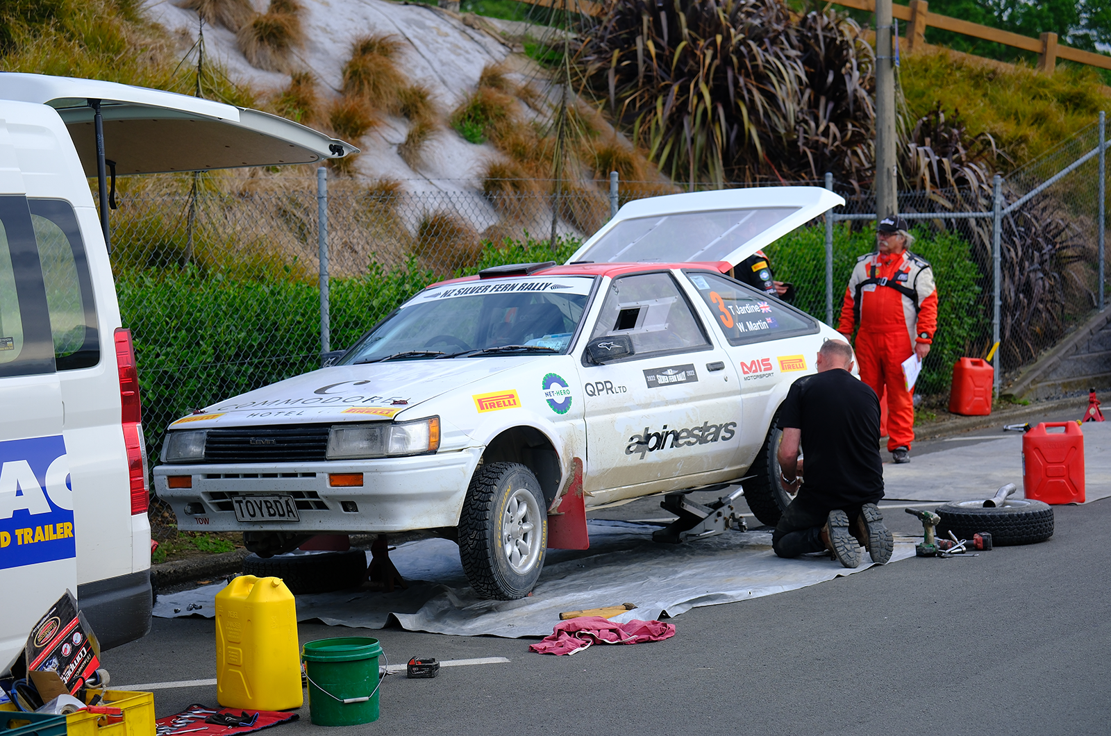 Classic & Sports Car – Taking on the Silver Fern Rally in a classic Toyota