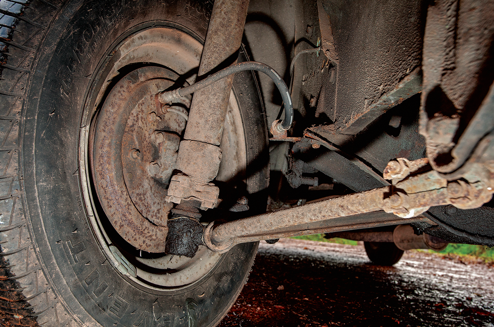 Classic & Sports Car – Buyer’s guide: Ford Anglia 105E/123E