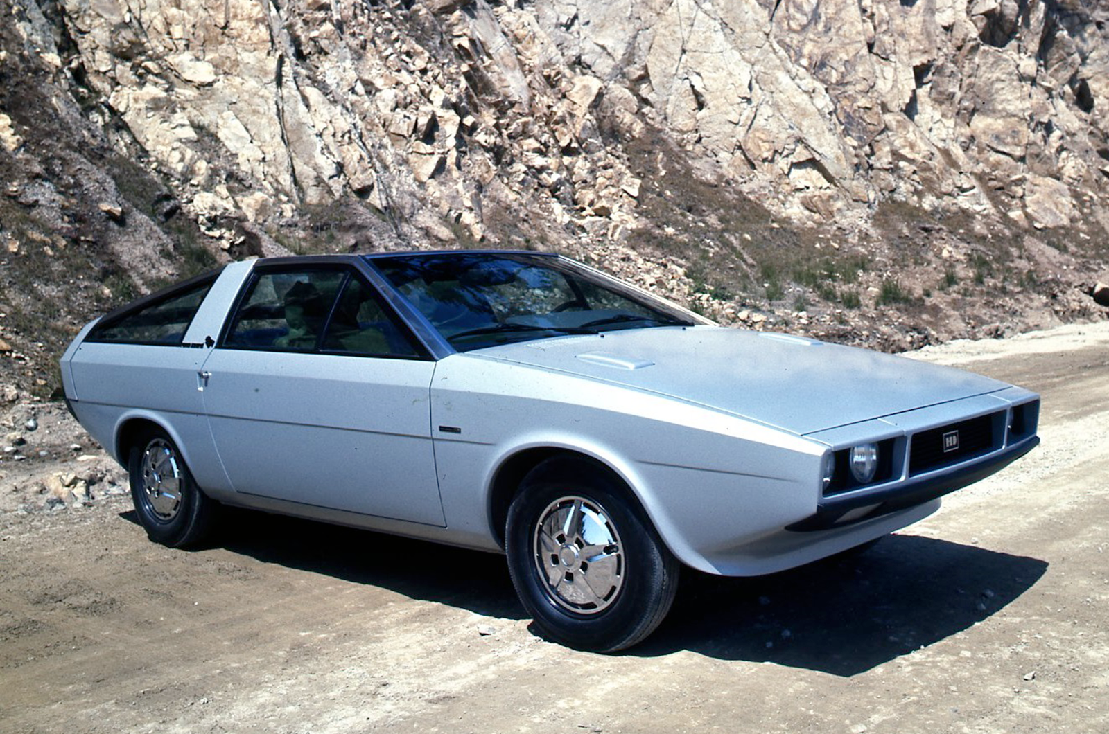 Classic & Sports Car – Classic Hyundai Pony recreation revealed