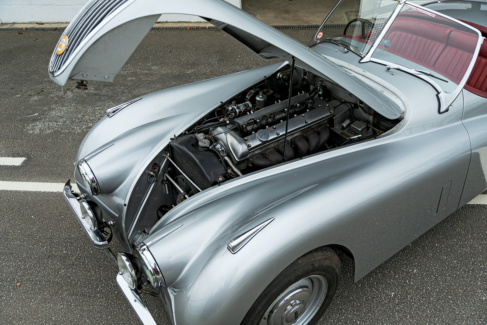 Classic & Sports Car – 1948’s game changers: Jaguar XK120