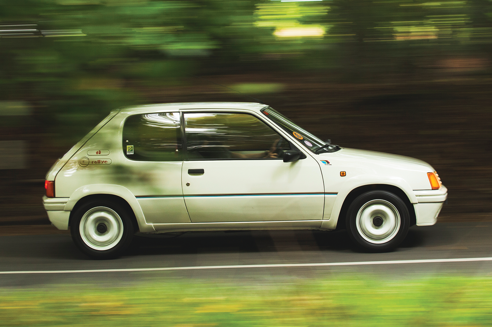 Classic & Sports Car – Peugeot 205, 106 and 306 Rallyes: the perfect formula