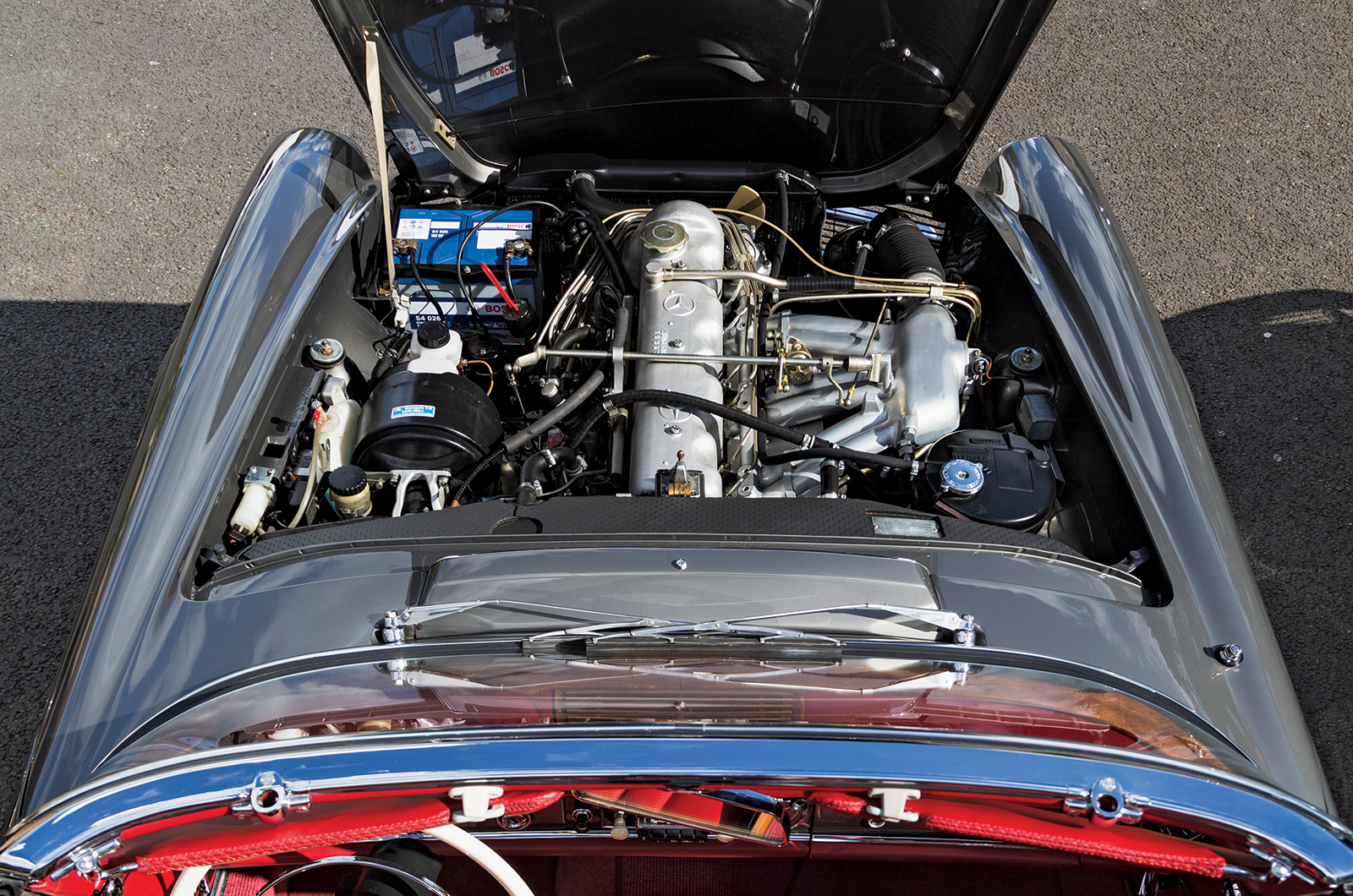 Classic & Sports Car – Mercedes-Benz SL Pagoda at 60: celebrating Stuttgart’s finest