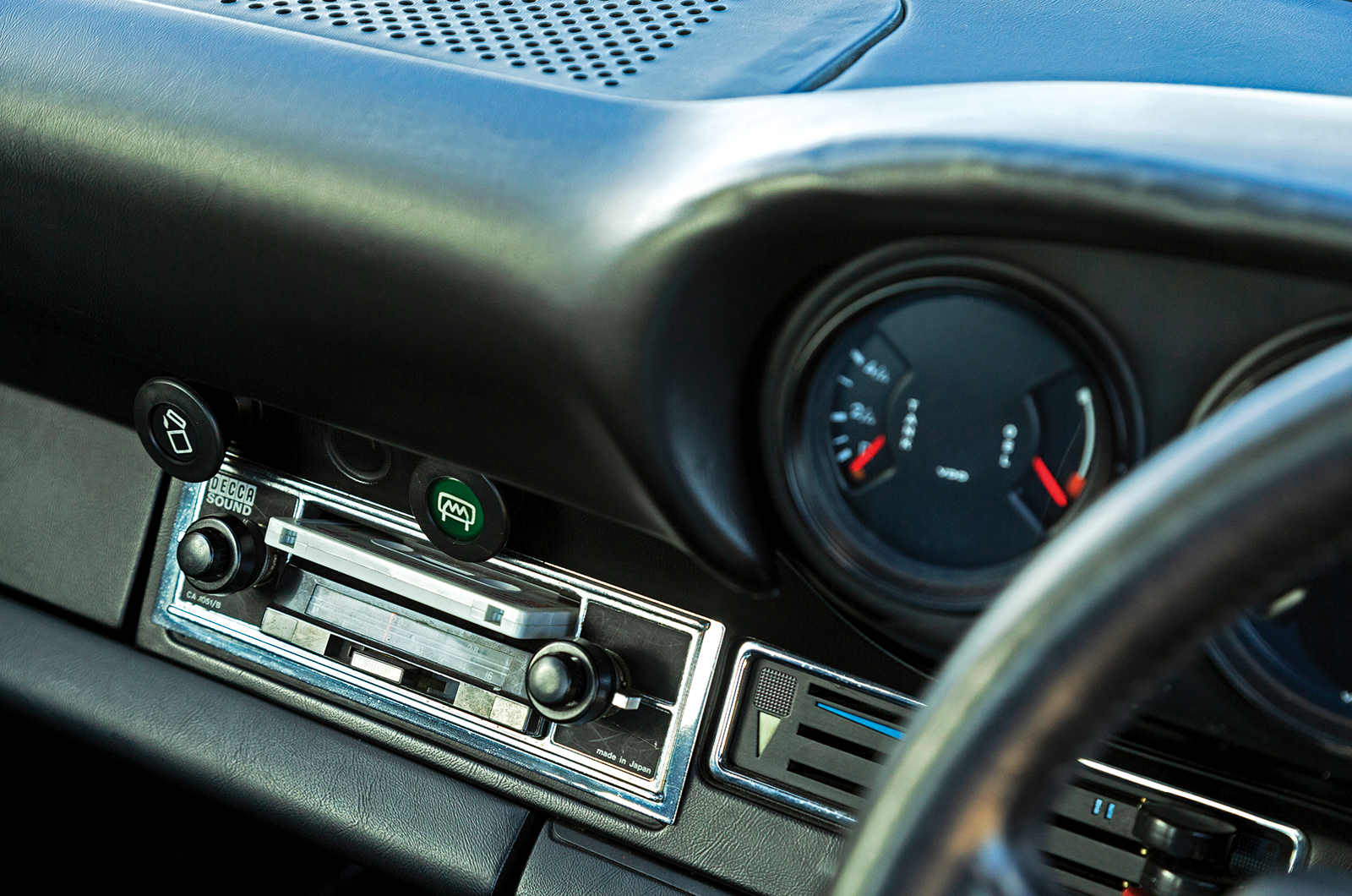 Classic & Sports Car – Porsche 911 Carrera 2.7 MFI by Kremer: street-legal racer