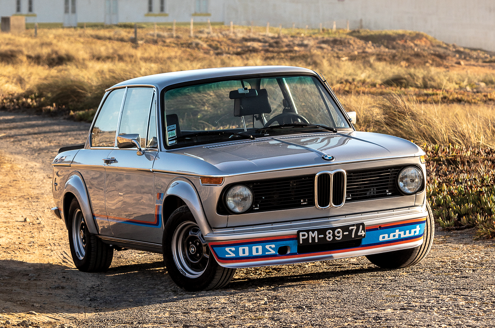 Classic & Sports Car – BMW 2002 turbo: induction ceremony