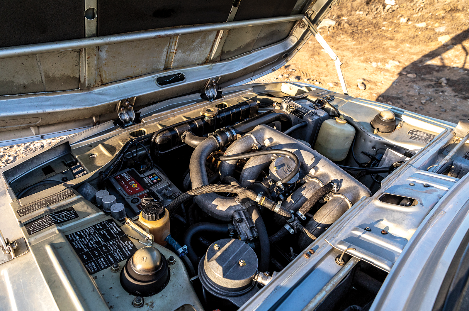 Classic & Sports Car – BMW 2002 turbo: induction ceremony