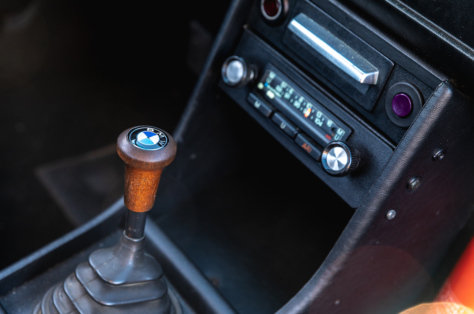 Classic & Sports Car – BMW 2002 turbo: induction ceremony