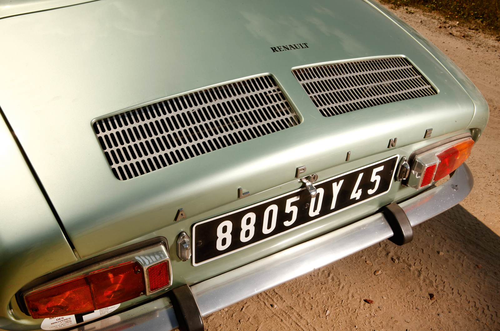 Classic & Sports Car – Alpine A110 GT4: from rally stage to the school gates