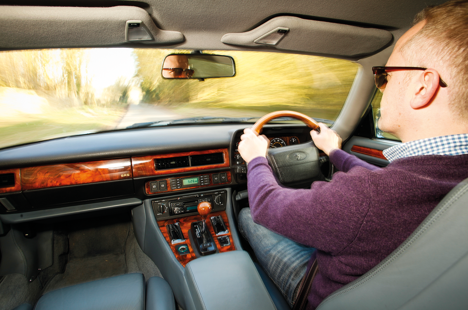 Classic & Sports Car – Jaguar XJ-S V12 vs XJS 6-litre: coming of age