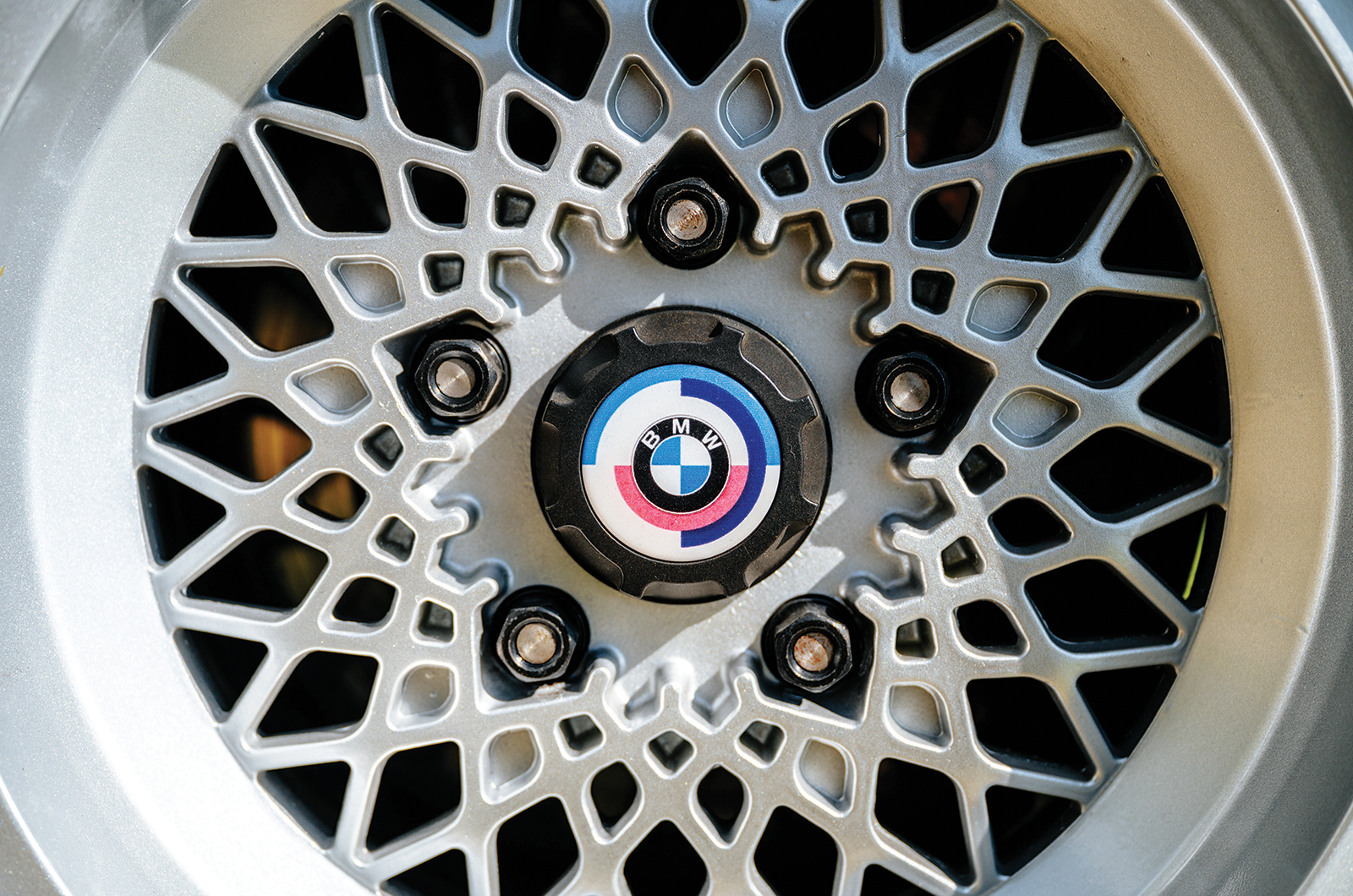 Classic & Sports Car – BMW 530 MLE: the first ‘M’ car