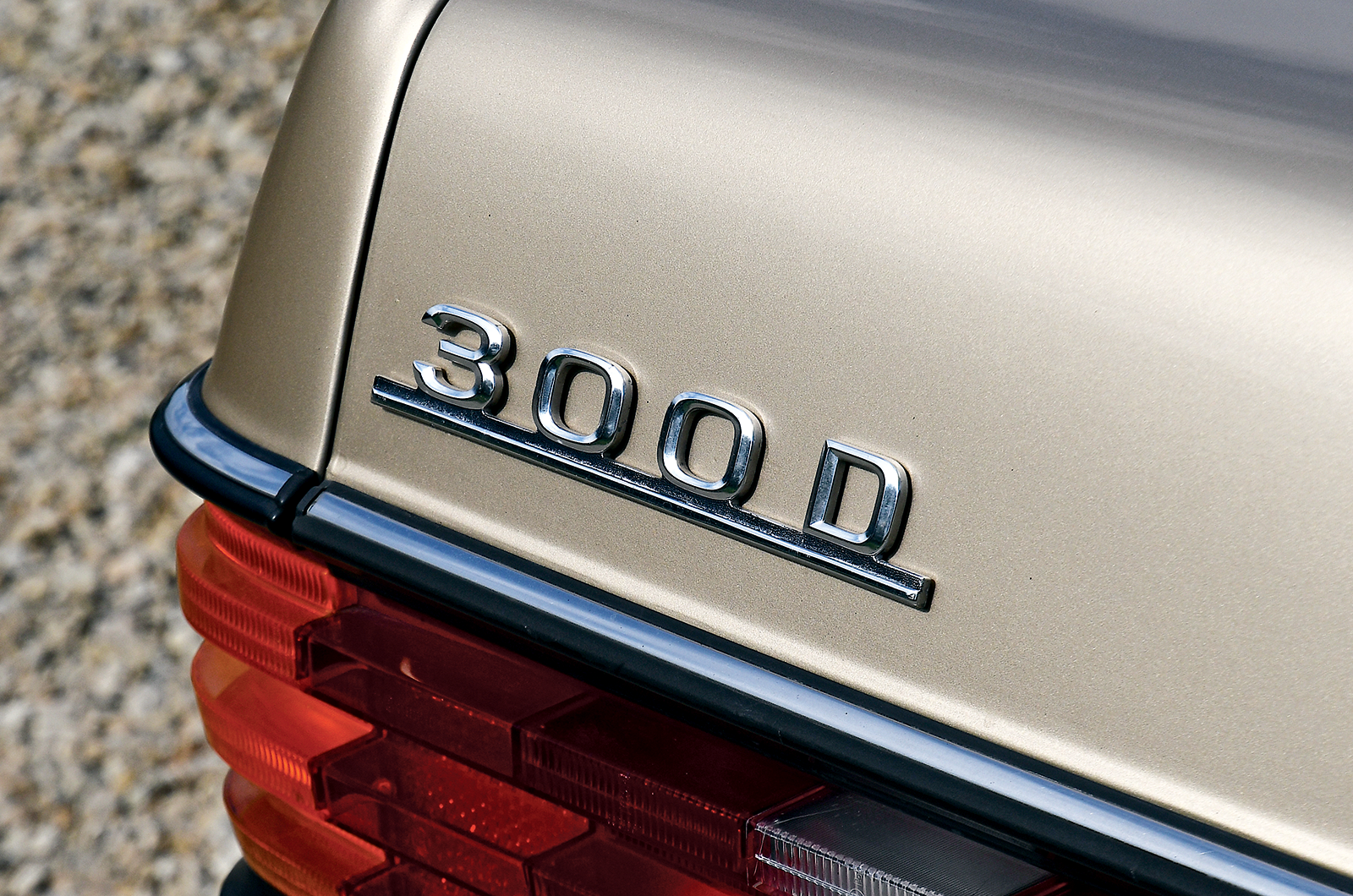 Classic & Sports Car – Cadillac Seville vs Mercedes-Benz 300D: transatlantic oil tankers