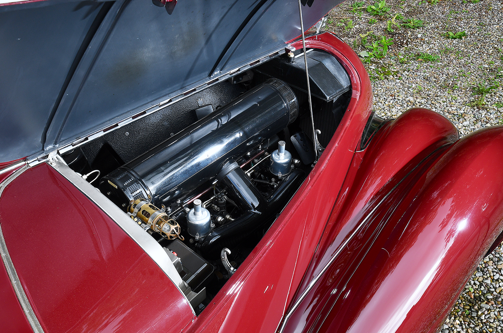 Classic & Sports Car – Bentley MkV Corniche: unique prototype reborn