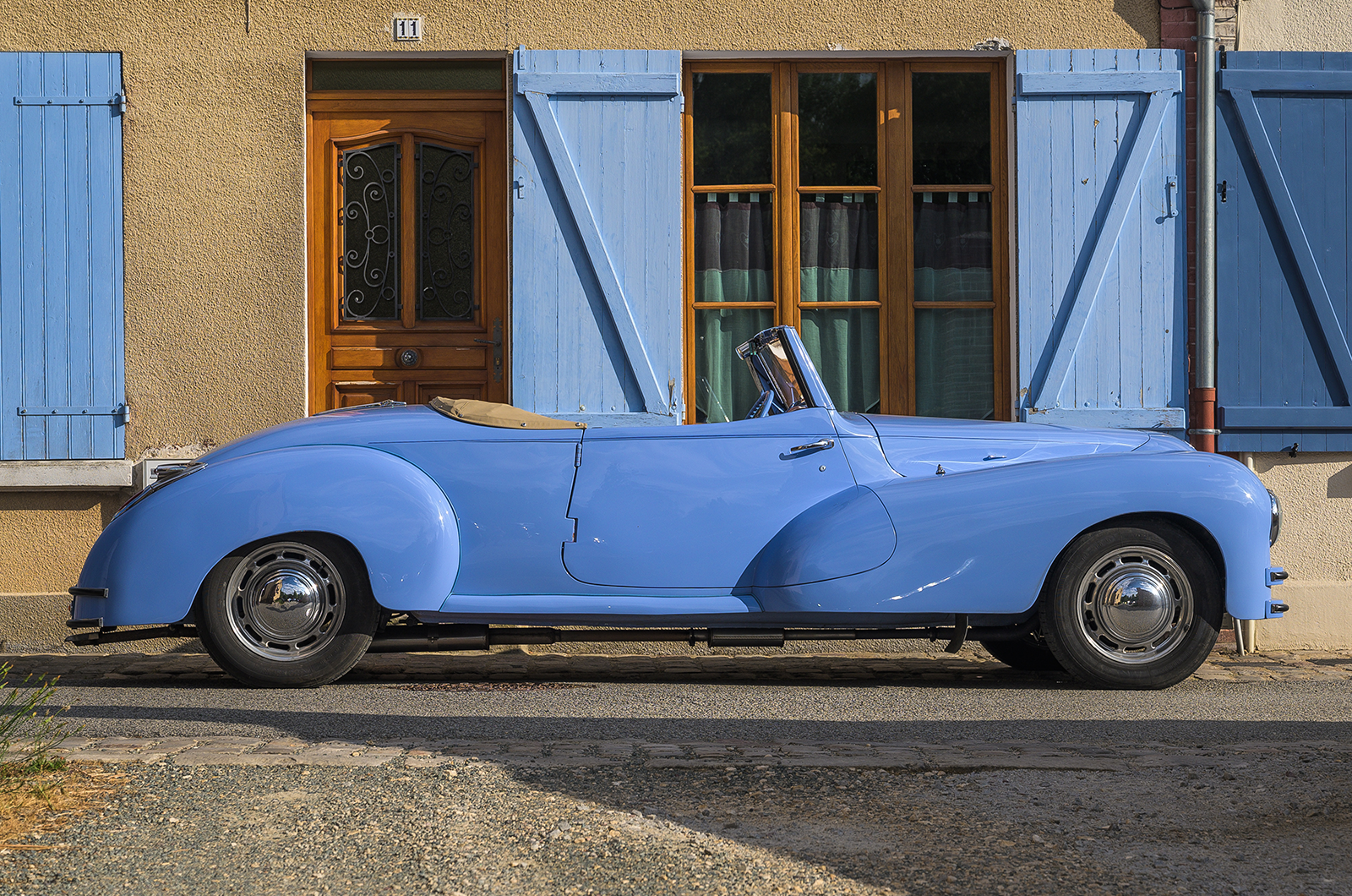 Classic & Sports Car – Citroën Traction Avant: Renard et Bec’s rare reinvention