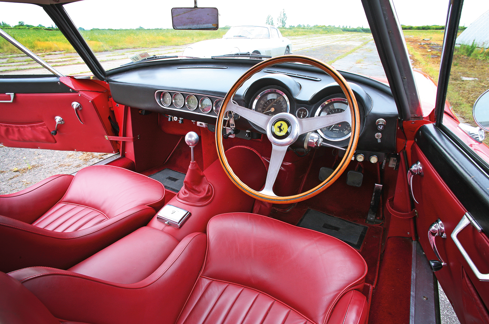 Classic & Sports Car – Ferrari 250GT SWB and 275GTB/4: a lasting legacy